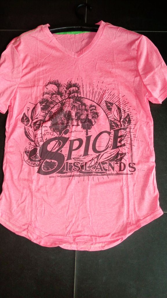 BrownDistibutor's tweet image. Best quality T-shirt product goes by 25000Tsh