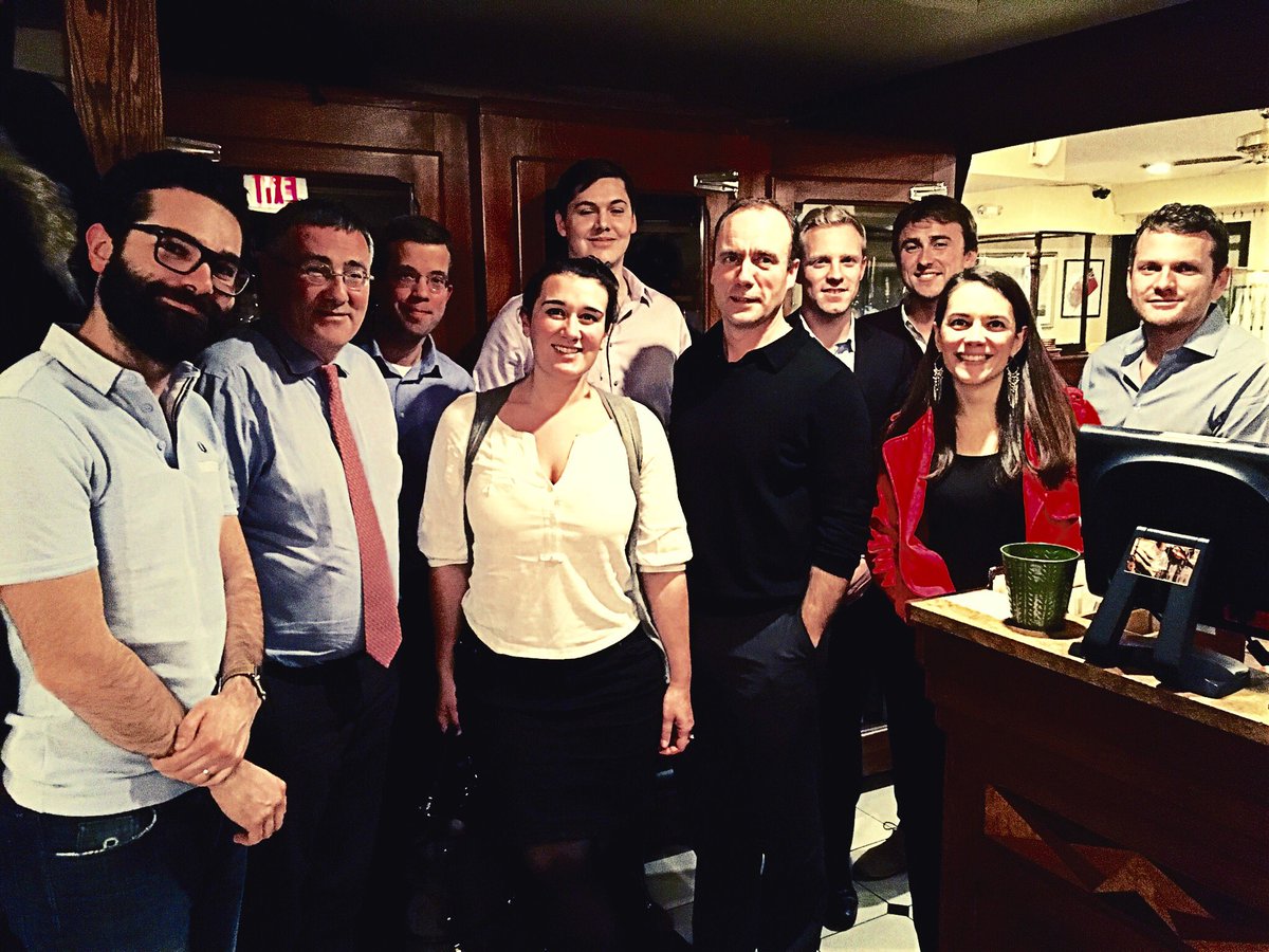 FroehlicherT's tweet photo. Nos alumni @KedgeBS #Boston ont du talent ! Merci pour cette belle soirée https://t.co/aUG3d8UTSq