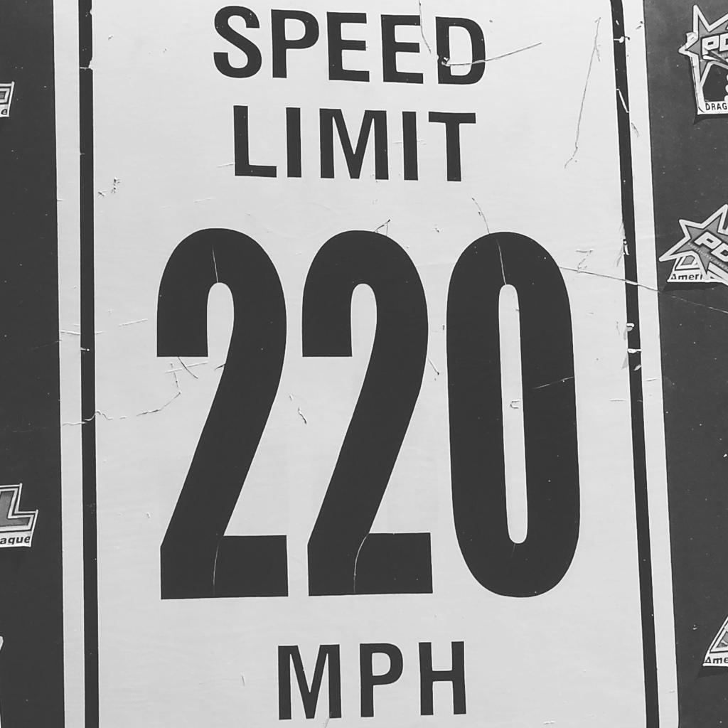 J_Collingridge's tweet photo. Rockingham Dragway North Carolina #Dragstrip #NorthCarolina #Racing https://t.co/YYNuxCgIde