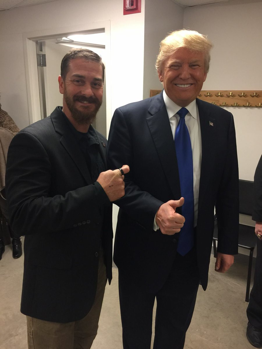 tinahuntsme's tweet photo. .@ChrisKyleFrog #JeffKyle #Trump2016 #Veterans4Trump https://t.co/JJdZUgtZvY