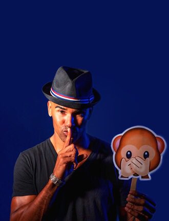 GlocksNMystery's tweet photo. #OhILoveHim #AgentBAUBadassOut https://t.co/JfFFqzI1Lz