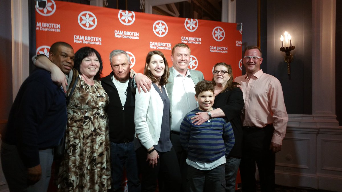 mkarrasndp's tweet photo. Fantastic support from MyFamily to #YourFamily @mkarrasndp Thank you #SaskatoonSE #skpoli https://t.co/nwTPsiFAkw
