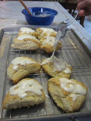 cookOfood's tweet photo. Lemon Scones Recipe https://t.co/Lsm8Yz9EfC
#recipe #RecipeOfTheDay #cookofood https://t.co/rMqWtVpm6Q