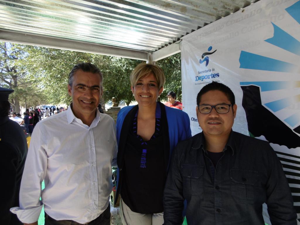 MartinezRivasJP's tweet photo. @partidofe y UATRE Aniversario 98° de Comallo Río Negro @Confluencia_Fe @geronimovenegas @naticonteok @Weretilneck https://t.co/CrnES9IvBV