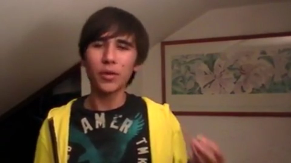 sebasro097's tweet photo. @JuggerWicho JuggerBieber 😂😂😂😂
Que nostalgico este video https://t.co/xSzqLh6AUu