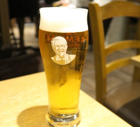 BeerAddicted_'s tweet photo. Craft Beer ของผู้พัน https://t.co/QXXoBbH9Yz  #Beeraddicted #ColonelHighBall #KFCinJapan #CraftBeer #KFCTakadanobaba https://t.co/DYSUhQB6Qk
