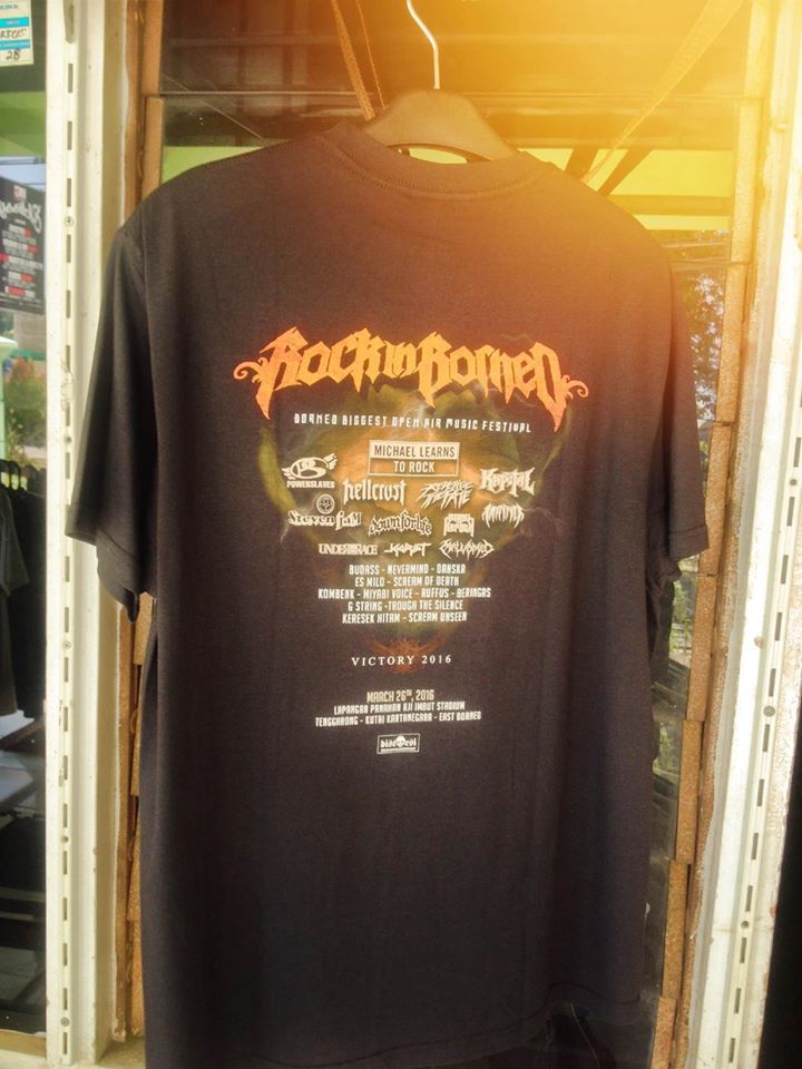TRGactive's tweet image. Dapatkan Kaos Merch Original Rock in Borneo di TRIAL Distro Tenggarong, hub @alma_Zany @DebbyRastafar