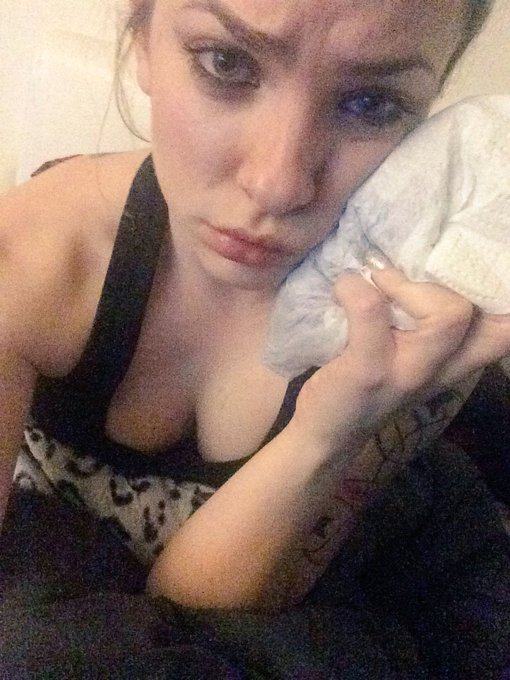 A wisdom tooth is trying to make its way in and I think I'd rather die at the moment. https://t.co/i<a href="/tag/onmfc"class="tags"><span>#onmfc</span></a>