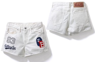 BAPEOFFICIAL's tweet photo. APE HEADとBAPE®の｢B｣の刺繍とナンバリングロゴ、スポーティーなタイポグラフィが施されたデニムショーツが4月9日(土)発売開始します。 ボディラインに程よくフィットしたシルエットでこれからのシーズンに活躍するアイテムです https://t.co/IaxRflIsaV