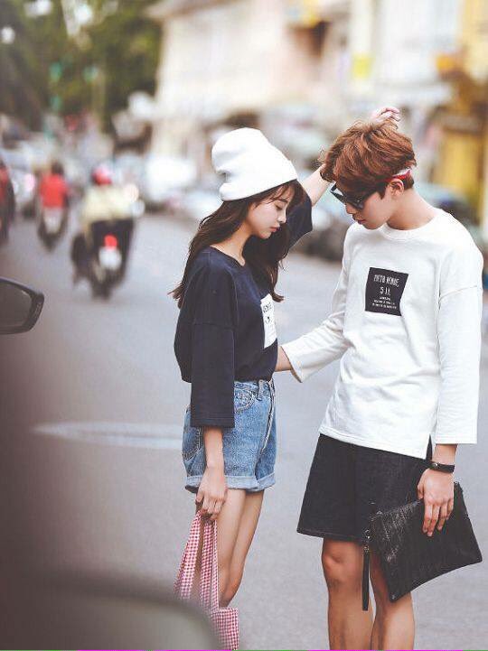 PangLReview's tweet photo. Couple Look
แฟชั่นคู่รัก
💑
#coupleLook #fashion
#model #krmodel
#korean #jp #japanese
#HowtoPerfect https://t.co/qftJRBRoQU