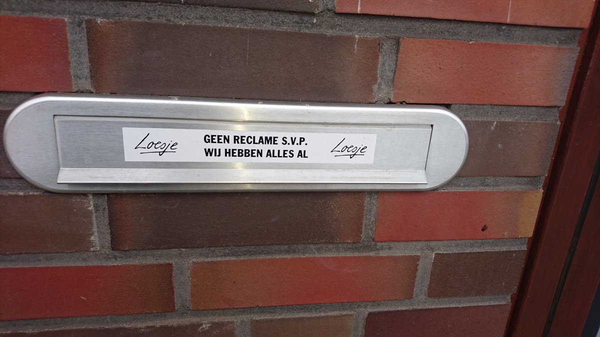 JonasdeGroot's tweet photo. Een nee-nee-sticker volgens @LoesjeNL ;) https://t.co/hivbncrQNu