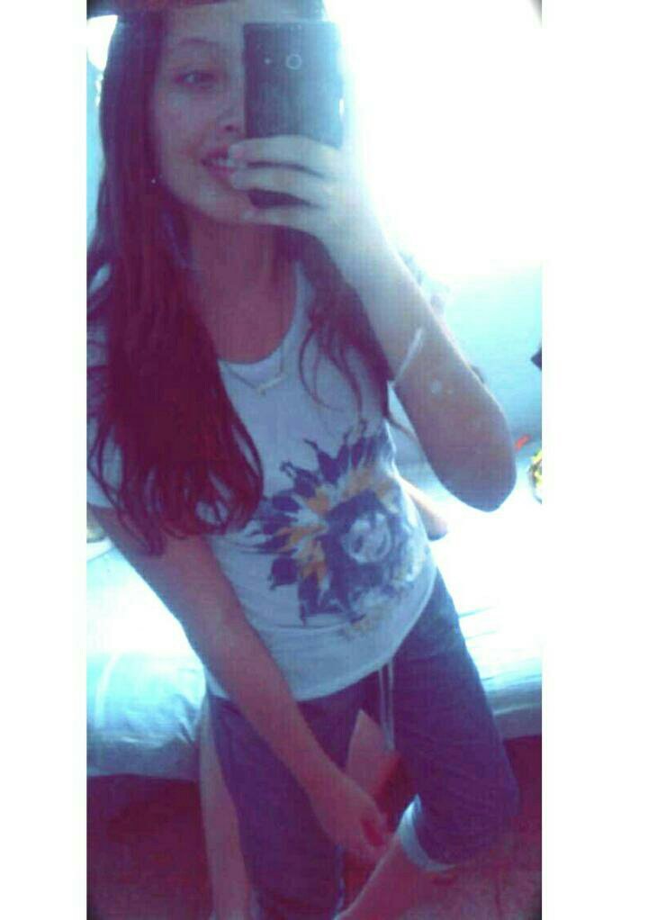 daniela celis tweet media