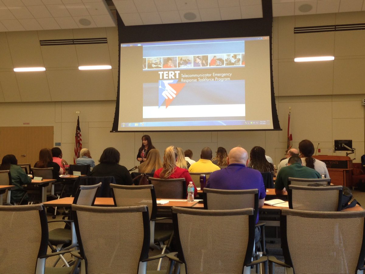 CoolKidsof911's tweet photo. Kicking off Day 2 #MiniC2016 w/ @MiamiMarineMom #TERT #911training #emergencyservices #publicsafety #911life @911WF https://t.co/2g6uqFm6da