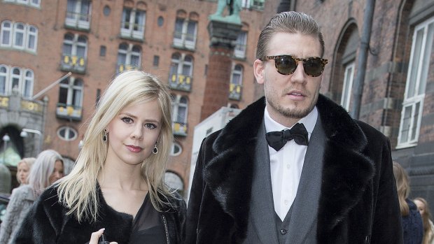 FlashScoreDK's tweet photo. Julie #Zangenberg og Nicklas #Bendtner er officielt ikke et par mere. Kilde EB. https://t.co/RQBSrxmWhY