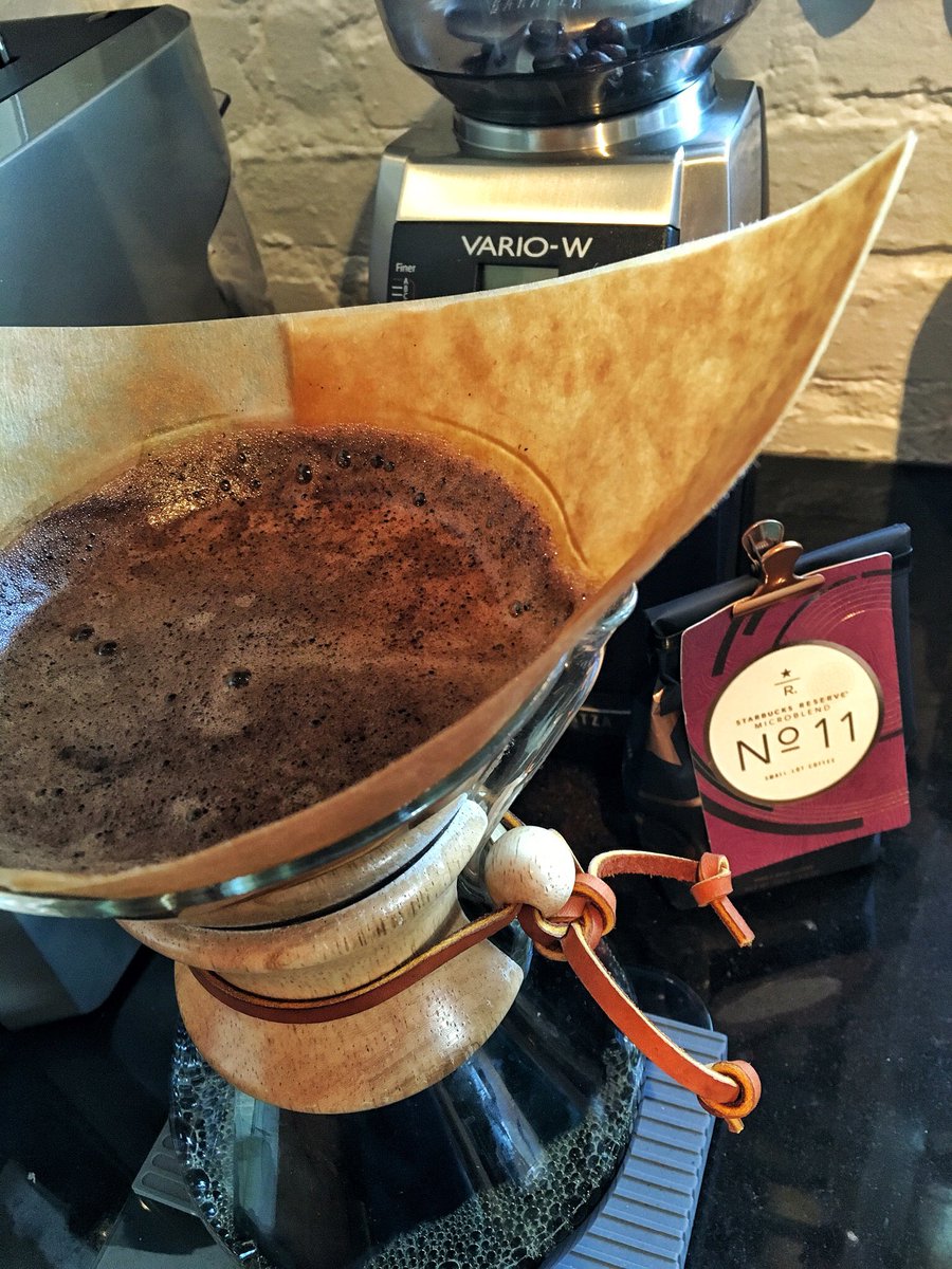 marknarrates's tweet photo. Gorgeous brew today of a blend for #finedining restaurants from @SBUXRoastery #StarbucksReserve #MicroBlend #MB11 https://t.co/pUXaOgqcvm