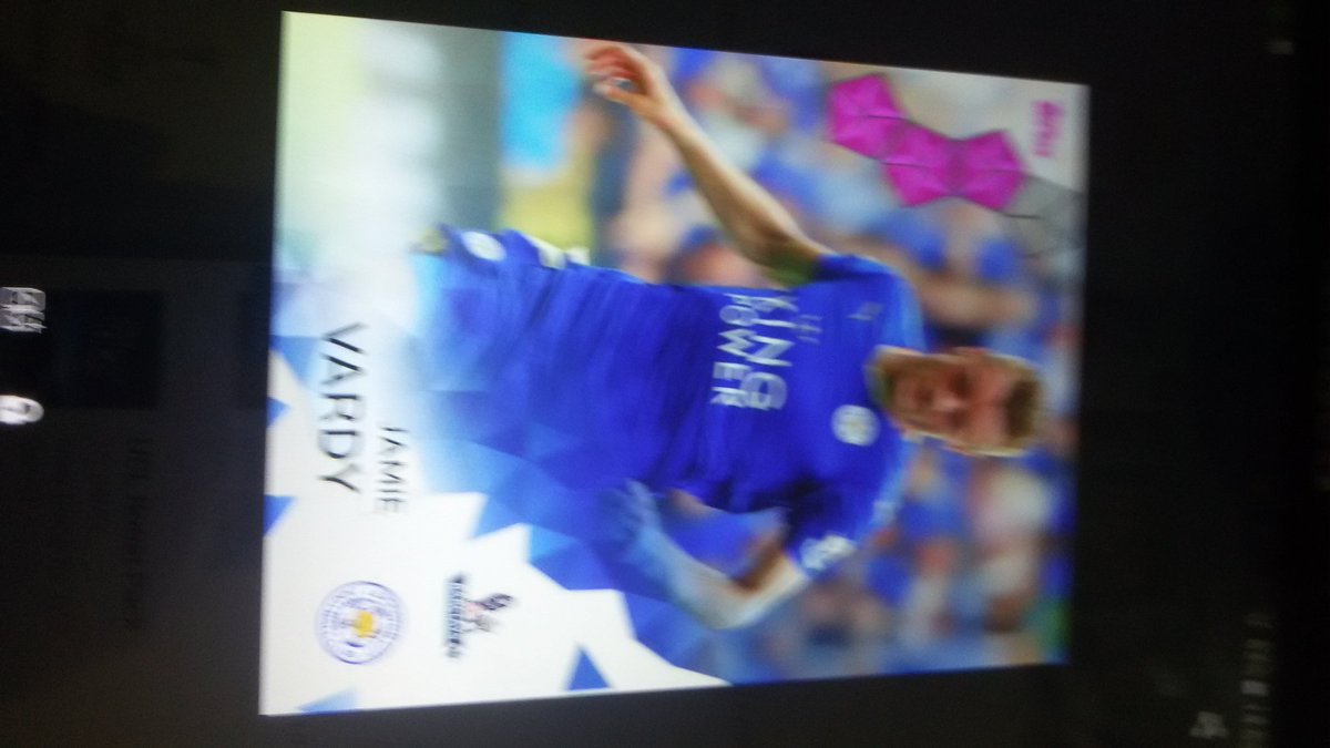 ToppsXavi tweet picture