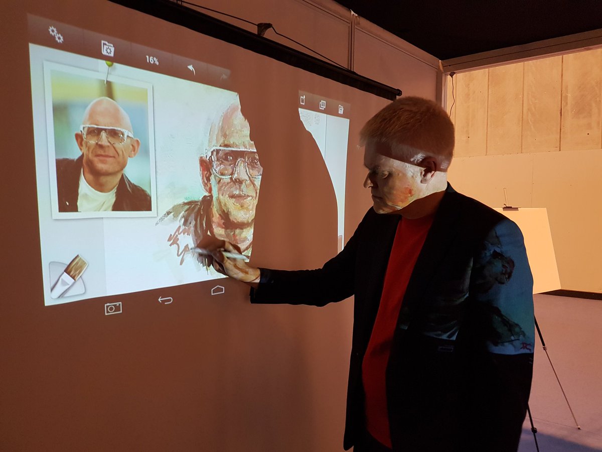 philthyart's tweet photo. There's @jonbentley90 adding splashes of colour to my portrait using @TouchjetUK at @GadgetShowLive #digitalart https://t.co/JwOoOVsSyV