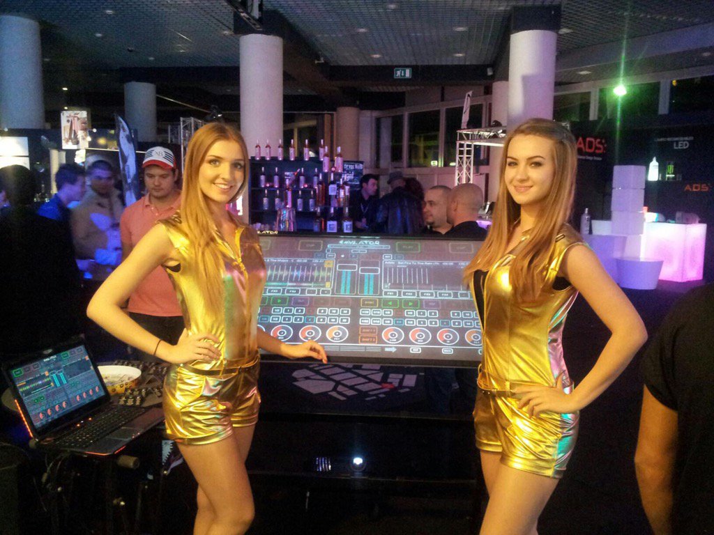 VirtualDJstar's tweet photo. Pour vos soirées privées et événements professionnels #virtueldj #luxury #soirée #événements #events  #topmarques https://t.co/XBtFZQGIny