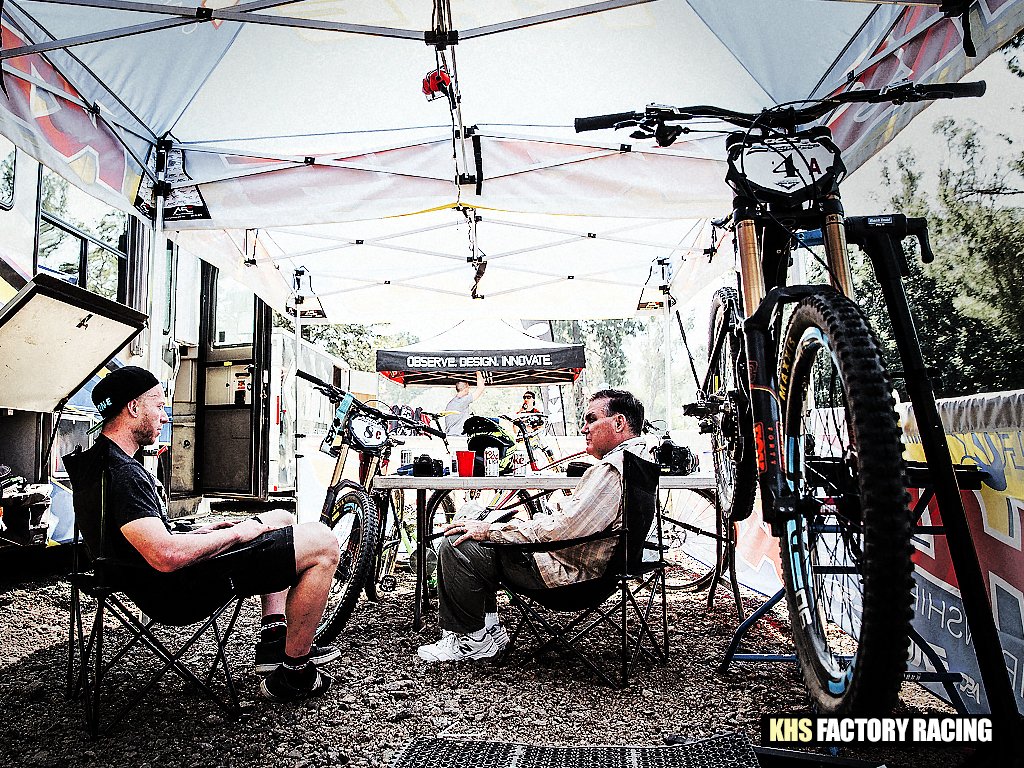 KHSProMTB's tweet image. We're the #1 #Pro #DH #MTB #Racing #Team in the #USA! #RealTruth
@quintonspauldin @LoganBinggeli @kevinaiello7