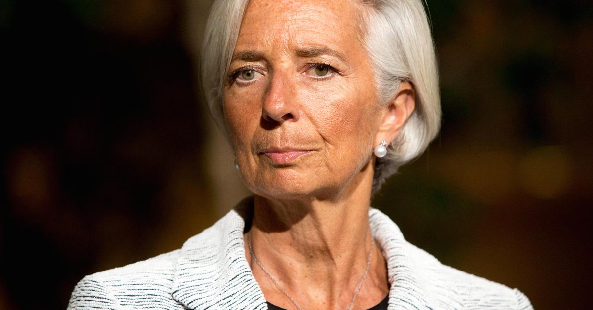 CNBC's tweet photo. IMF's Lagarde: We're not in a crisis, but here's the not-so-good news https://t.co/39Oz0RgLnD https://t.co/EduWoI4KGN