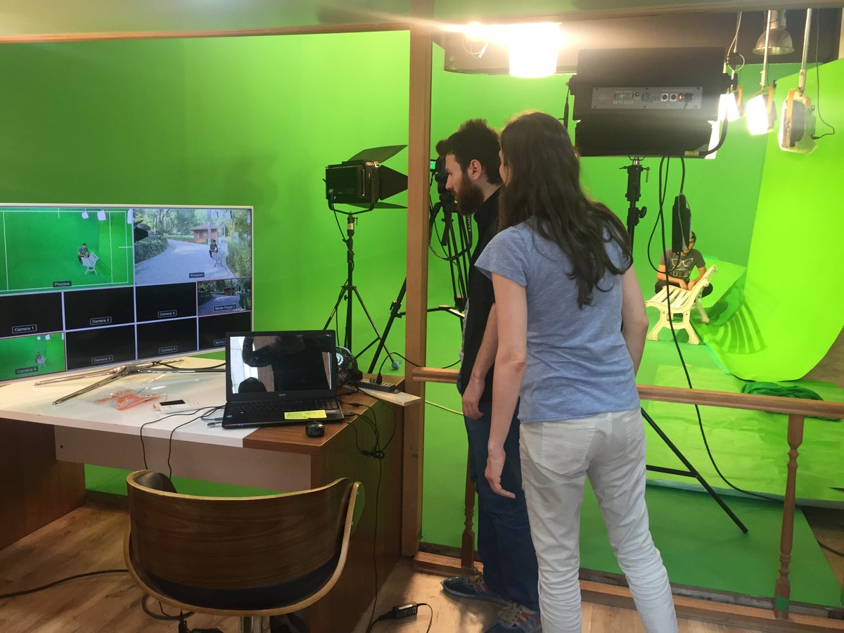 ftastudyo's tweet photo. Ray Sigorta viral çekimlerinden. Live Key... @ftastudyo #greenboxstudyo https://t.co/PteSpbpeIL