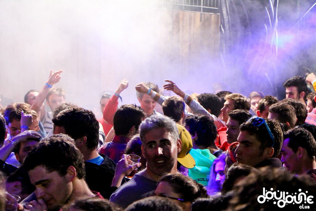 SEASON’AIR BY Phil Garner

Réservations :
vip@doudouneclub.com
+33 7 84 22 36 53
doudouneclub.com