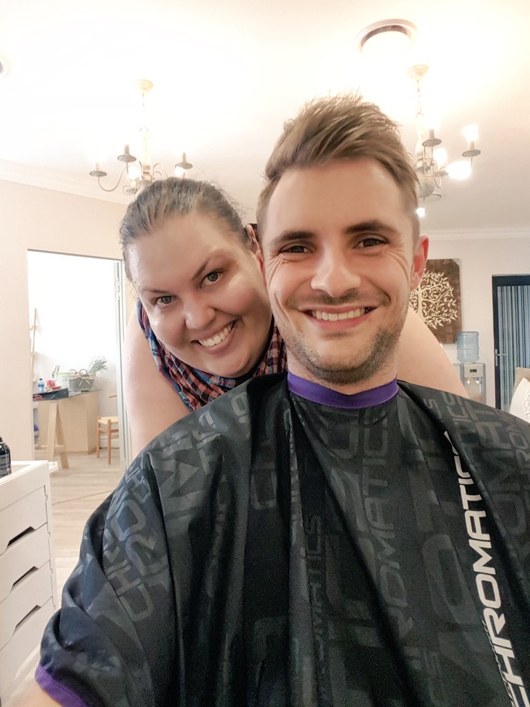 HendriMyb's tweet photo. Dankie @PurenitySalon @Lady_J_ktz
Like die nuwe look! #TheChangeWithin verander vandag jou look: 0128092224 https://t.co/RVWZSjmUBL