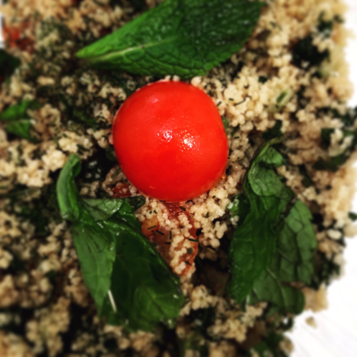 AlotroladoMed's tweet photo. #comidasaludable en #alotroladodelmediterraneo #tabule #integral #dietamediterranea #Madrid #foodies https://t.co/On1IYxMjLM