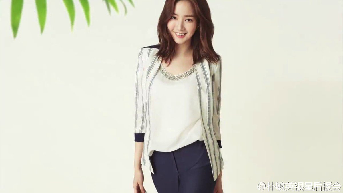 PrettyAngelPMY's tweet photo. ((Update))04-05-16
#ParkMinYoung behind the scene for COMPAGNA SS 2016.
#Compagna2016 #SpringGoddess
Cre: PMY silver https://t.co/ok65DheEUH