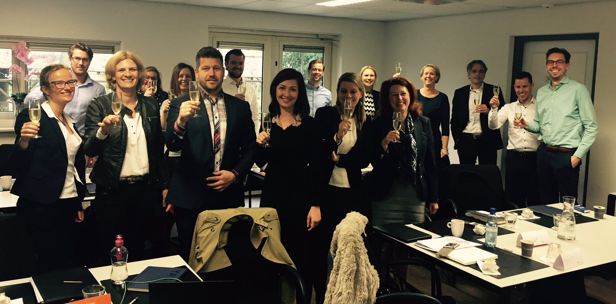 MarielleJR's tweet image. Welkom in ons netwerk! Onboarding collega's april'16 @YachtNL #YachtStartUp #deskundig #verbindend #daadkrachtig