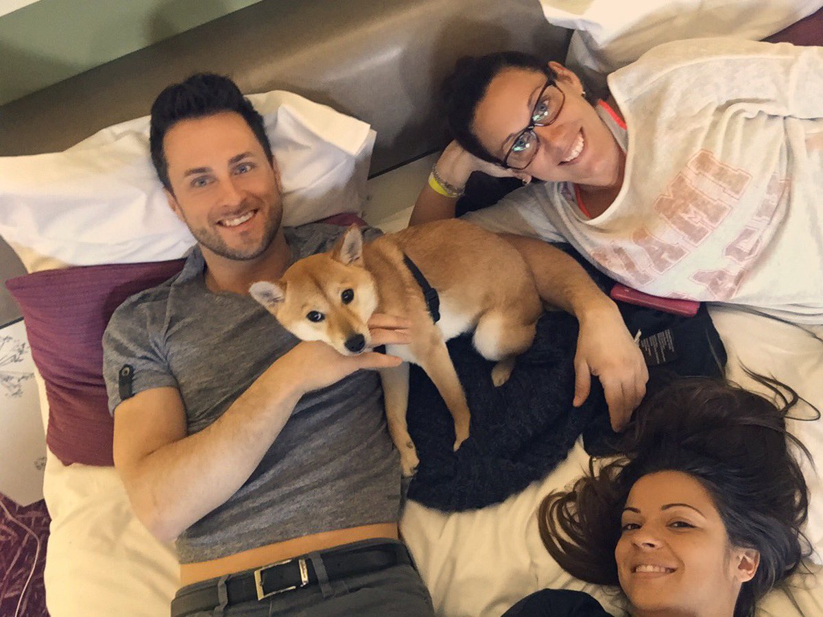 cmillettedancer's tweet image. Arrivés à Amnéville ! On est en mode relaxe avant notre répète... @DenitsaOff  @Dpendanse_ #lesprosfontleurshow