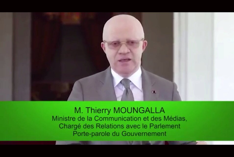 ChallengeofCong's tweet photo. Congo-Brazzaville, Thierry Moungalla, Ninja dites-vous ??
Les voilà circulant librement à pointe-noire. https://t.co/SspJUeskPS