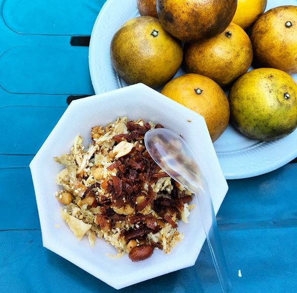 lonelyplanet's tweet photo. On the foodie trail in #Thailand: https://t.co/gNkCXhf5A7 by @austinbushphoto  #travel #lp https://t.co/LUJDBLDITR