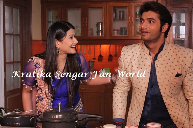 KDinspiresKDFW's tweet photo. The New Offscreen Pic of @kratikaonly &amp; @SMalhotra009 
our Fav #Tanshi 
Official Pg of #Kasam is @KasamOnColors_ https://t.co/lRGvbn1ucA