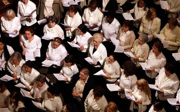 SingUpTweets's tweet photo. Breaking news! This study by ecancermedicalscience says singing can help you beat cancer https://t.co/NeSO9qKUiE https://t.co/0UpKxOGFsA