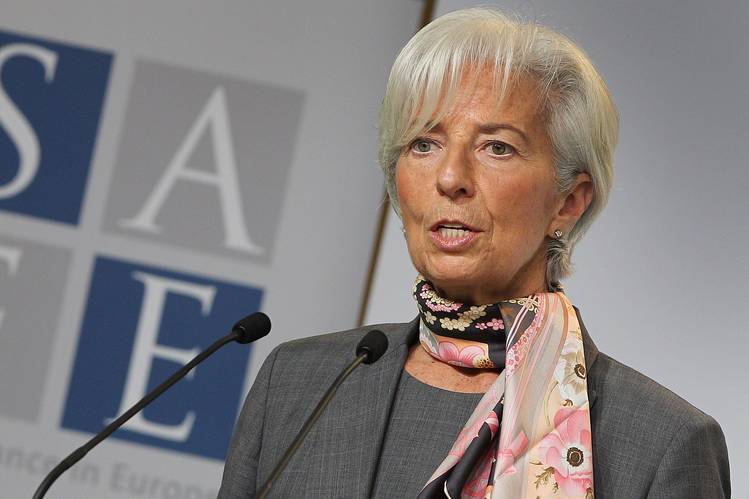 YahooFinance's tweet photo. IMF chief Lagarde: Global economy losing momentum https://t.co/gvN4M2EfCo https://t.co/yXocTgg5Fi