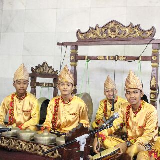 ikmakperpb's tweet photo. Team gamelan pun berpartisipasi dlm acara caping day hari ini :) https://t.co/pZh2Nuz8x9