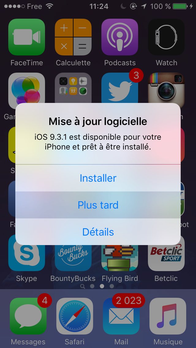 Reglesdefilles_'s tweet photo. ma vie se résume à ça... https://t.co/cuFtQK7nKq