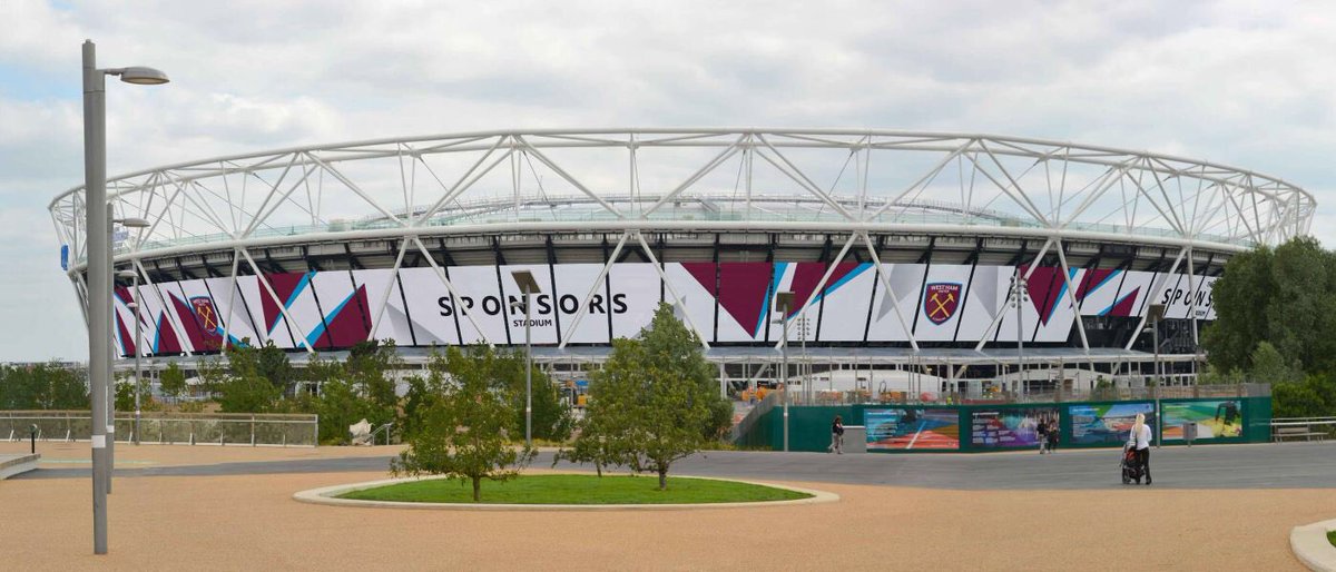 WHUFC_News's tweet photo. More proposed images of the Olympic Stadium featuring the 83m wrap have been released: https://t.co/DLv6oMgoaj