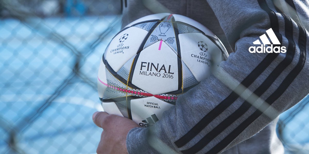 Footballogue tweet picture