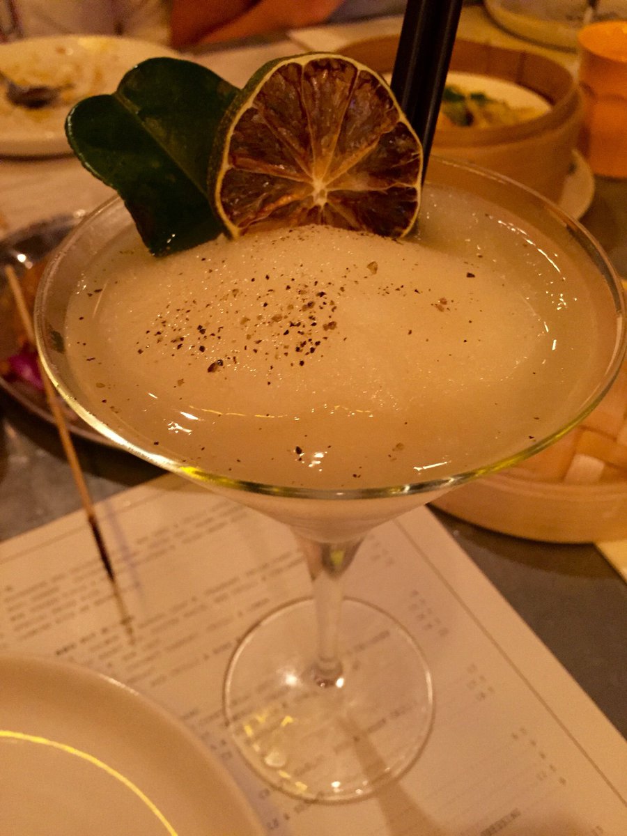 FoodOracle's tweet image. Hawker Hall absolutely pumping on a Tuesday! Nailed it @chrislucasfood #melbourne #goodtimes #cocktails