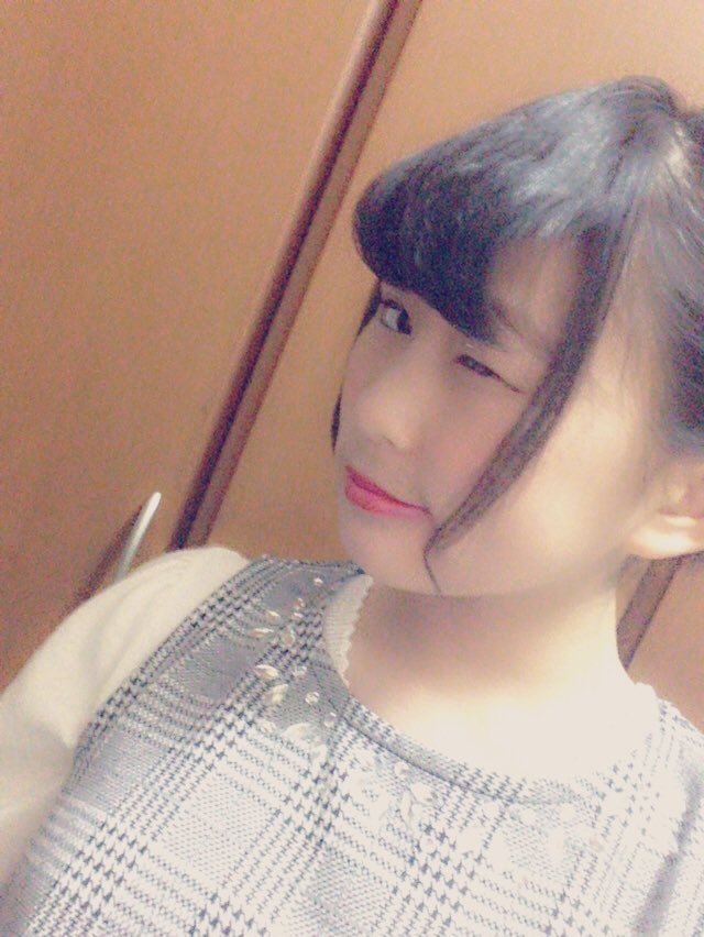 model_Lave3319's tweet photo. お出かけ中😬💕 https://t.co/wETMM4UIN3
