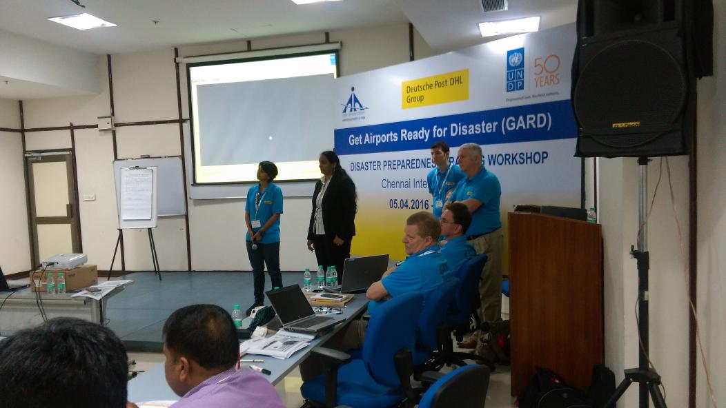 mandlesatwork's tweet photo. A #GARD attendee shares the airport's experience of the Chennai floods with #DHL and @UNDP https://t.co/RSItoKTr9L