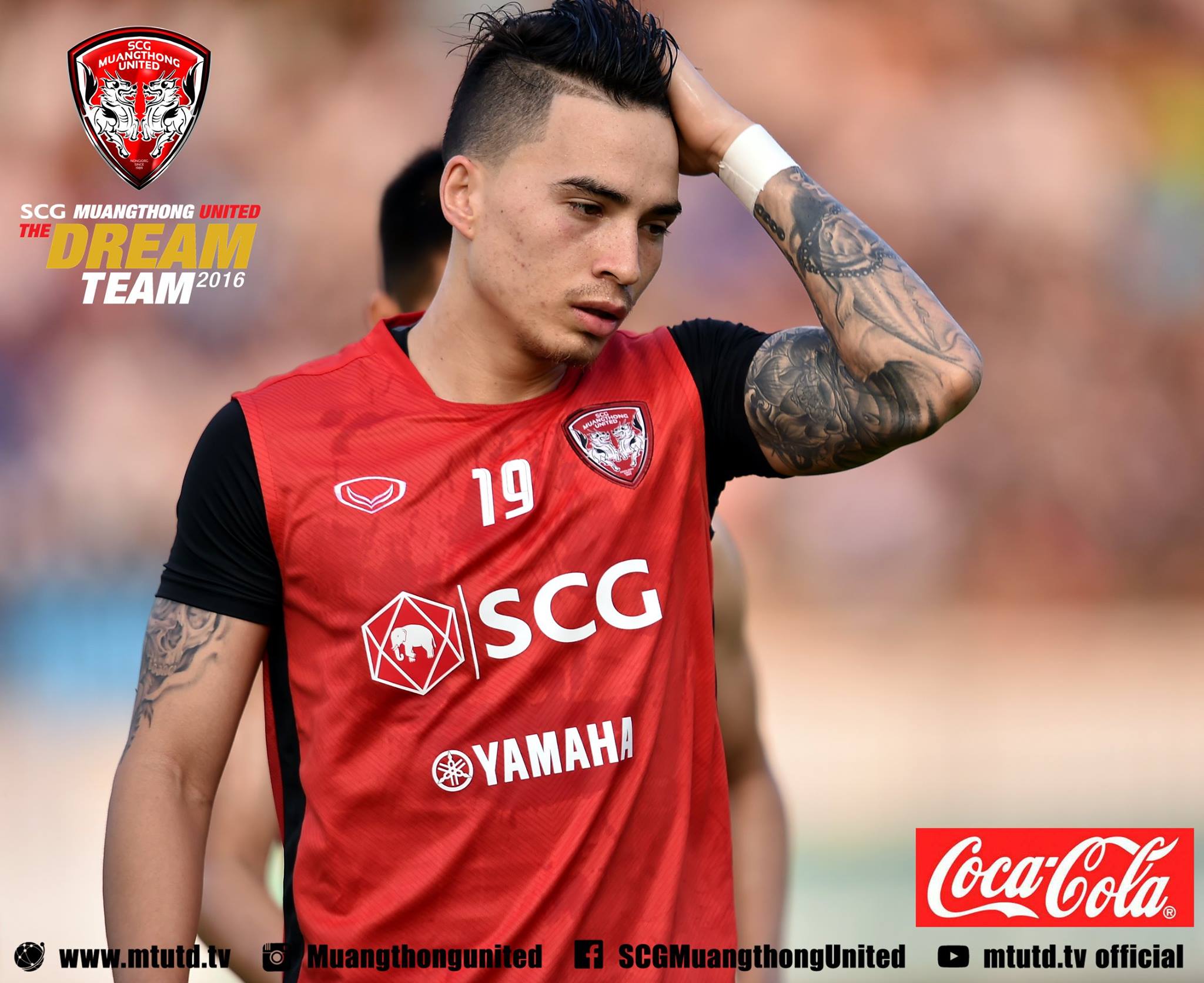 Muangthong United Fc Today S Training Portrait Tristan Do As Scg Muangthong United Prepare For Their Saturday Match Mtutd T Co Dcpttqbag3 Twitter