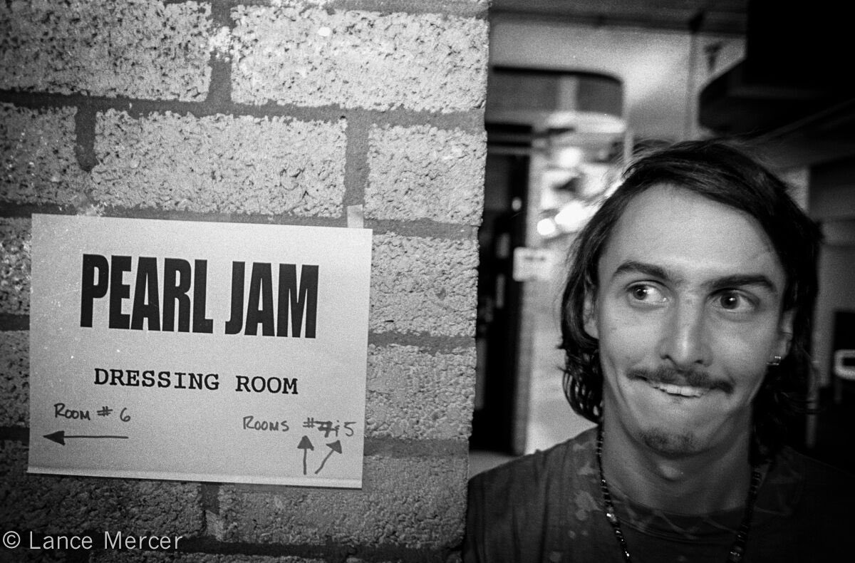 pearljamonline | archived account tweet media