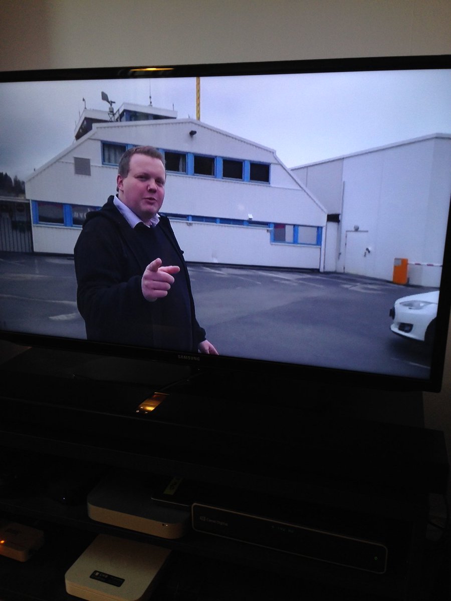 vildegr's tweet photo. Nysgjerrig på studiebygda Volda? Følg #CampusLive. Knall opplegg! @HiVolda https://t.co/0paQbxPRQd