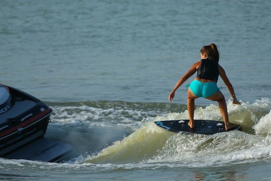 gobigwake's tweet photo. Nice eyes! 😎 #wakesurfpics #wakesurf https://t.co/sg5SnL85RL
