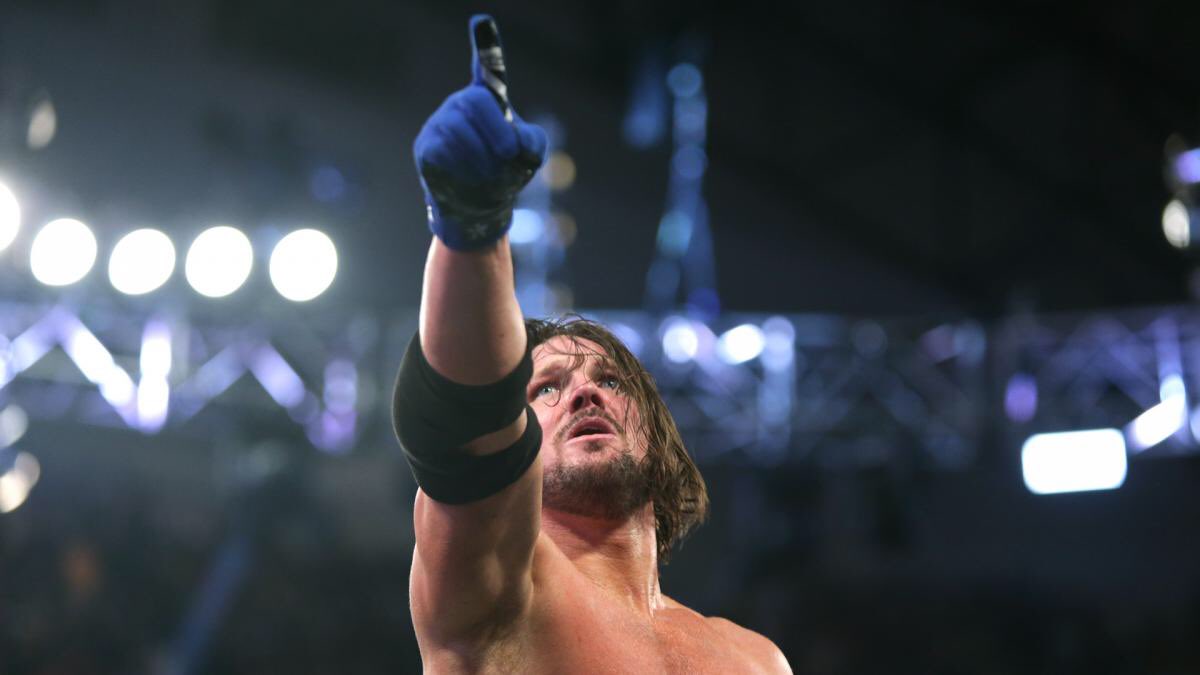 My three favorite moments from #Raw last night. Foot in the door. It's a start, I hope.