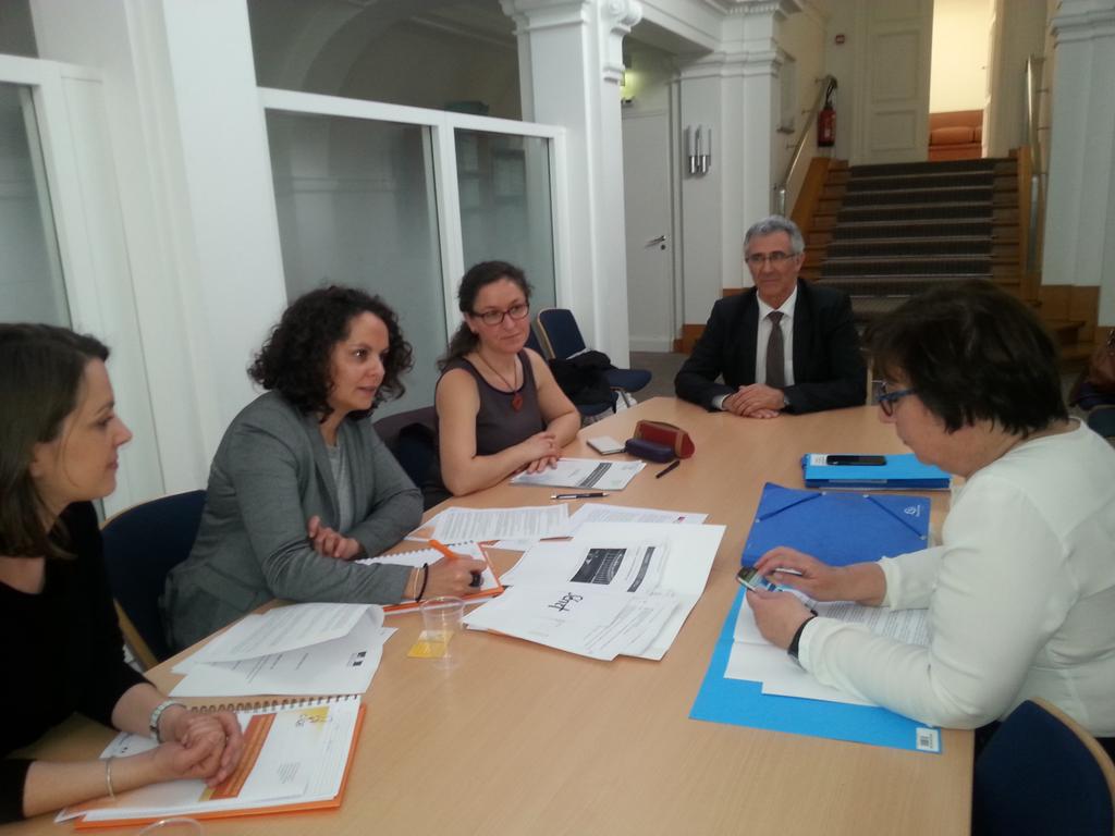 FDUGASRAVENEAU's tweet photo. Travail autour des objectifs communs avec le CR des groupements d'employeurs @LalandeBernard @MartinePinville https://t.co/Dok3crK0ix