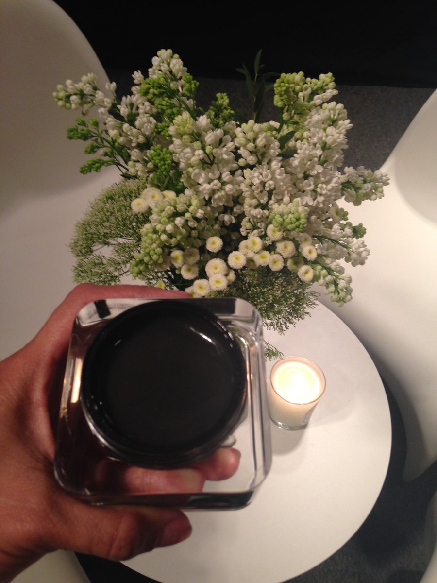 todolotengotodo's tweet photo. @FilorgaOfficial Y su crema estrella #SkinAbsolute con #Silicio #Negra el compendio hecho crema @MRAgencia https://t.co/kz7I5onVAn